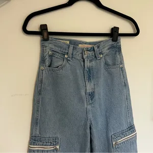Levi’s High Loose Premium Wide‎ Leg Cargo Utility Style Zipper Pocket Jeans 23 thumbnail 3