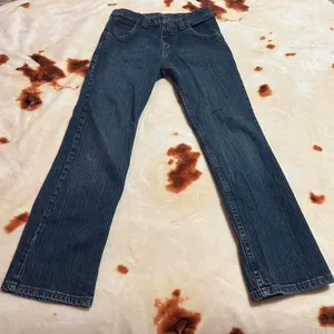 Dark wash wrangler jeans thumbnail 5