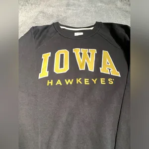 League Iowa Hawkeyes sweatshirt medium Black thumbnail 2