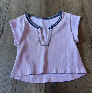 Urban Outfitters Go For Gold Top Seamless thumbnail 1