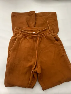Scuba Mid-Rise Wide-Leg Pant Short thumbnail 1