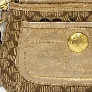 Coach Mini Signature Pouch Wristlet Gold Hardware Leather‎ Switch thumbnail 2