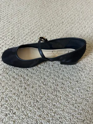 Jessica Simpson Shoes Women’s Black 6M With Strap thumbnail 3
