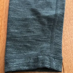 Lululemon‎ Wunder under high rise tight luxtreme 28" Heather Black Leggings 4 thumbnail 4
