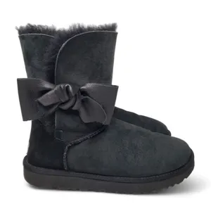 Ugg Daelynn Sheepskin Booties Womens Leather Bow Accent Shearling Winter Size 7 thumbnail 1