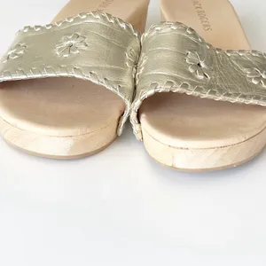 Jack Rogers Breakers Clog Sandal Gold Size 9 thumbnail 5