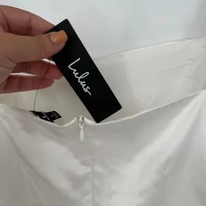 Lulus Precious Enchantment White Satin Floral Puff Sleeve Mini Dress‎ Size S thumbnail 10