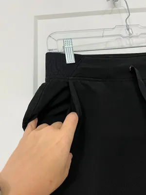 Athleta Size Small Black Drawstring Athletic Shorts Pockets thumbnail 3