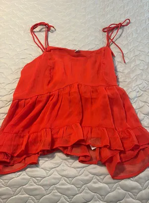 Old Navy flowy red tie top thumbnail 1