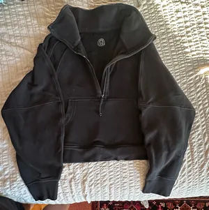 Lululemon Scuba Half-Zip Oversized thumbnail 1
