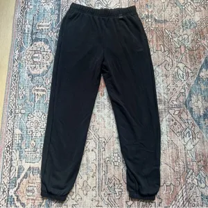 The North Face High Rise Black Women’s Jogger Sweatpants Size Medium Black Logo thumbnail 2