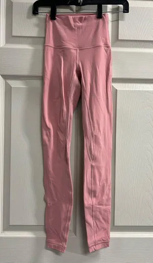 Lululemon Pink 26” Leggings - Size 0 - EUC thumbnail 1
