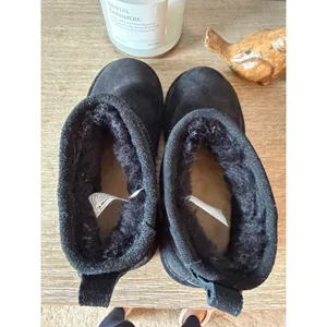 Bearpaw Suede Ankle Boots Women Black‎ Size 6 thumbnail 5