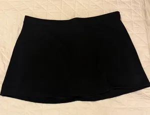 Hollister black skort thumbnail 1