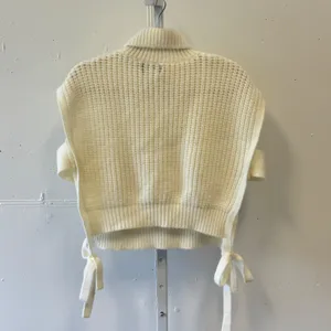 Cider Cable Knit Turtleneck Sweater Vest Ivory White Tie Side Cropped‎ Medium thumbnail 2