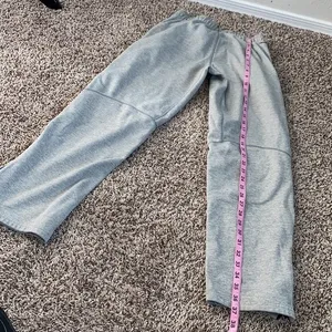 5/$30 🎈 Nike women’s small grey just do it‎ therma fit sweatpants thumbnail 5