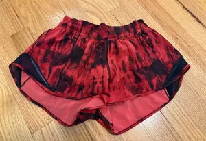 Lululemon Red Hotty Hot 2.5" thumbnail 1