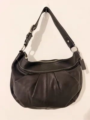 Coach Soho Black Leather Pleated Hobo Shoulder Bag Purse F13731 * thumbnail 1