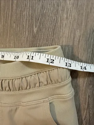 Lululemon 4 Dance Studio Lined Mid Rise Cropped Casual Women’s Lightweight Pant thumbnail 6