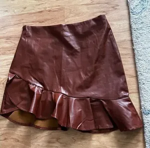 SHEIN faux leather skirt size m thumbnail 1