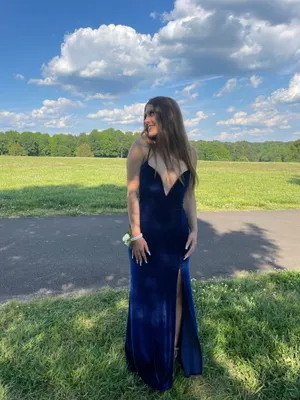 Windsor Navy Prom Dress thumbnail 2