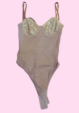 superdown Hayden Lace Bodysuit thumbnail 3