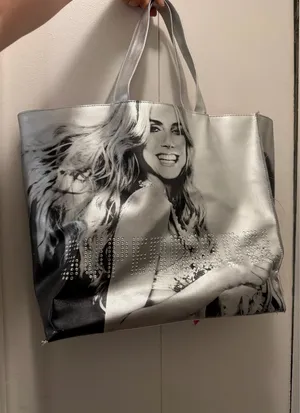 Victoria's Secret Vinyl Supermodel Tote- Heidi Klum Rare thumbnail 2