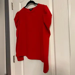 EXPRESS Crew Neck Puff Long Sleeve Tee SMALL Lipstick Red Blouse Top thumbnail 8