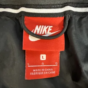 Nike Womens Quilted Black Jacket Size L Black Primaloft Insulated Lightweight‎ thumbnail 8