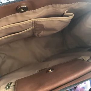 Guess brown and tan tote hand bag thumbnail 4