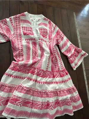 THML Pink & White Embroidered Tiered V-Neck Dress size-S thumbnail 14