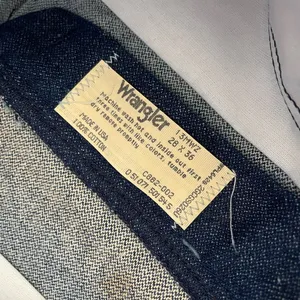 Deadstock vtg Wrangler denim 90s vintage jeans long inseam classic fit loose fit thumbnail 5