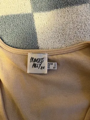 Princess Polly Macy Cardigan Beige Pearl Buttons thumbnail 3