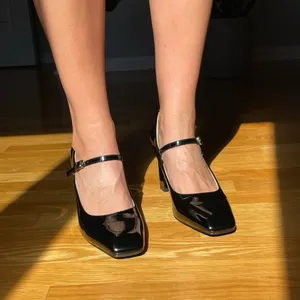Newbella Women’s Size 7 Black Patent Mary Jane Block Heel Pumps Square Toe thumbnail 2
