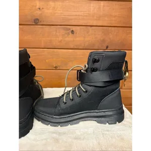 Dr. Martens Womans Combs Tech casual boots black Sz 7 NWOT thumbnail 4