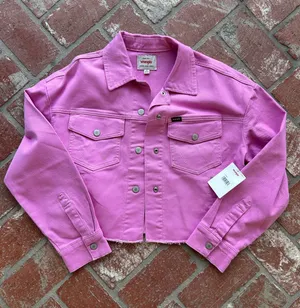 NWT Wrangler Denim Jacket Size Small  thumbnail 1