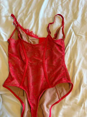 Red lacy bodysuit thumbnail 2