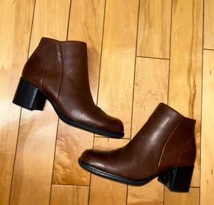 White Mountain Brown Boots Size 6.5 thumbnail 6