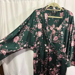 Eloquii Womens Satin Faux Wrap Dress Green Pink Floral Blossoms Kimono-Inspired thumbnail 6