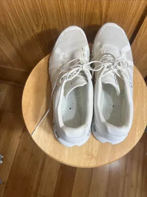 On Running Women's White Athletic Lace-Up Sneakers thumbnail 9