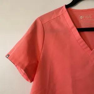 FIGS Neon Pink Catarina Scrub Top Uniform Nurse Doctor Women's size Small thumbnail 3