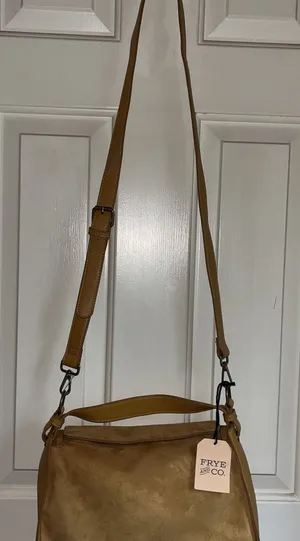 FRYE AND CO. Maggie Crossbody Bag thumbnail 1