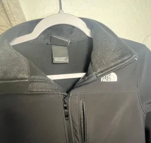 The North Face Women’s WindWall Softshell Jacket Black Zip Up Size Small thumbnail 4