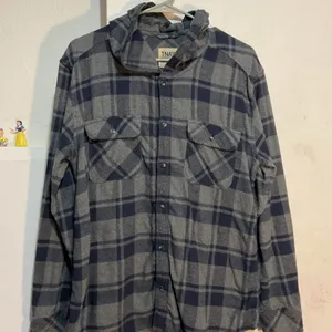 TNA ARITZIA boy friends fit buttons up shirt hooded:Box L04: thumbnail 2