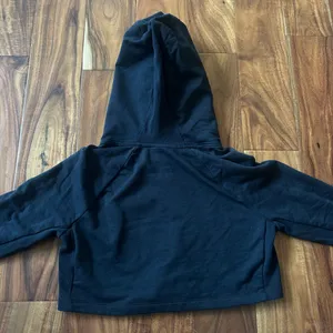 Gymshark Cropped Hoodie thumbnail 5