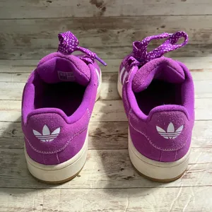 Adidas Campus OOs Purple Burst Sneaker Women's Size 9.5 Polka Dot Laces thumbnail 4
