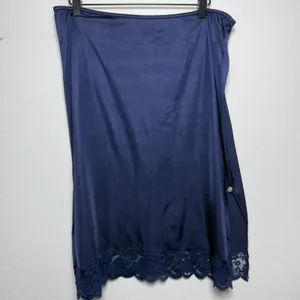 VTG 80s JCPenney Women Fairy Coquette Midi Skirt M Navy Blue Lace Side Slit Rose thumbnail 2
