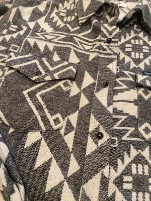 Wrangler Retro Grey Geo Boyfriend Western Snap Oversized Shirt Size SMALL thumbnail 4