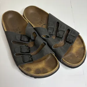 Birkenstocks Betula Black Leather Triple Strap Sandals‎ Women's Size 39 5.5 thumbnail 1