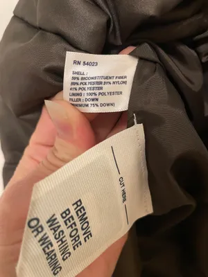 Gap Women’s Quilted Down Filled Puffer Vest in Dark Brown Size Small thumbnail 9